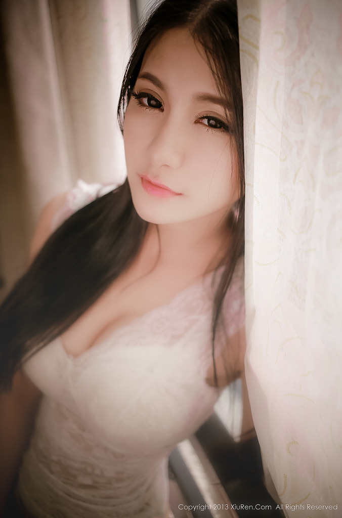 新晋女员工